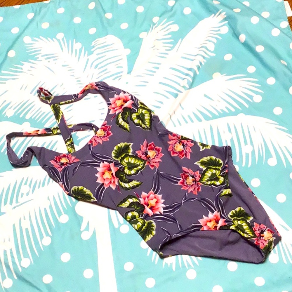 Tori Praver one piece, small NWOT, floral, adjustable tie back